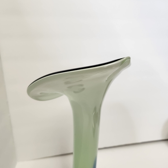 Hand Blown Cased Glass Jack In The Pulpit Vase Cobalt Blue Green White Vintage - Picture 5 of 11